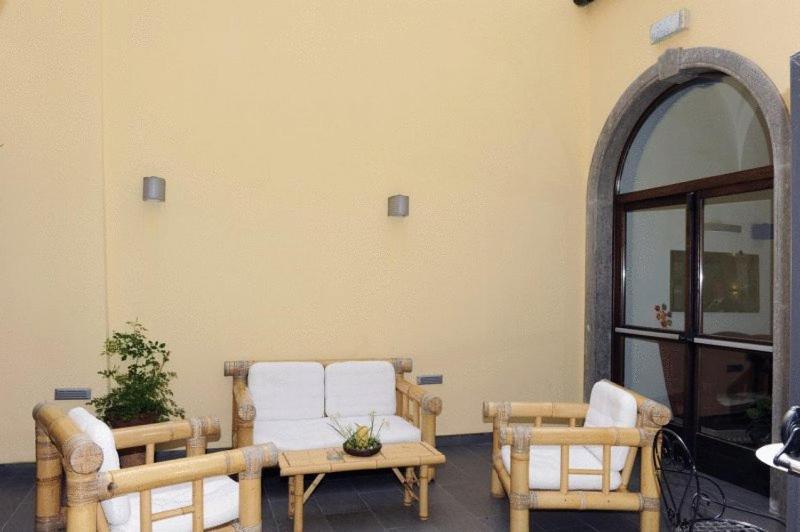 Hotel Urbano V Montefiascone Zewnętrze zdjęcie