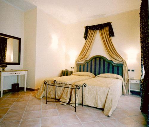 Hotel Urbano V Montefiascone Pokój zdjęcie